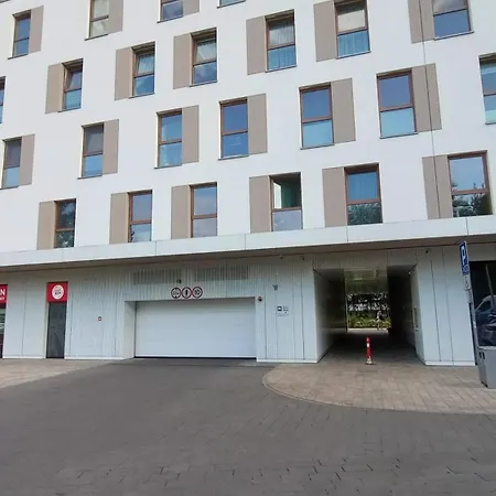 Nowoczesny Z Widokiem! Perfect View Praga South, Wifi, Balcony, Parking, River View! Warsaw
